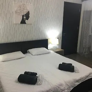 Tamara On Khandzteli Street Апартаменты